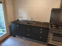 Keuken met apparatuur - afbeelding 15 van  21