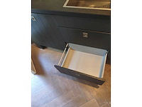Keuken met apparatuur - afbeelding 19 van  21