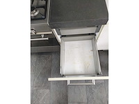 Keuken met apparatuur - afbeelding 12 van  16