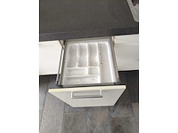 Keuken met apparatuur - afbeelding 16 van  16