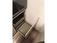 Keuken met apparatuur - afbeelding 4 van  7