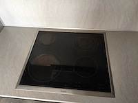 Keuken met apparatuur - afbeelding 25 van  26