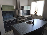 Keuken met apparatuur - afbeelding 1 van  19