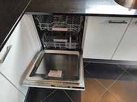 Keuken met apparatuur - afbeelding 8 van  23