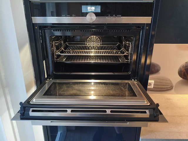 Keuken met apparatuur - afbeelding 17 van  22