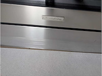 Keuken met ariston / whirlpool apparatuur - afbeelding 2 van  22