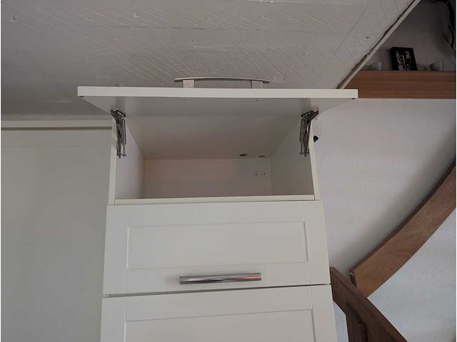 Keuken met ariston / whirlpool apparatuur - afbeelding 6 van  22