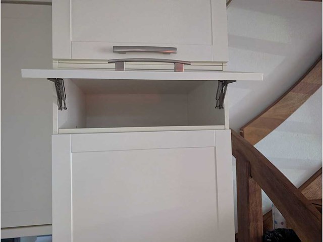 Keuken met ariston / whirlpool apparatuur - afbeelding 7 van  22