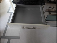 Keuken met ariston / whirlpool apparatuur - afbeelding 21 van  22