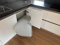 Keuken met atag apparatuur - afbeelding 2 van  36