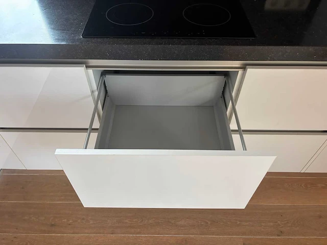 Keuken met atag apparatuur - afbeelding 13 van  36