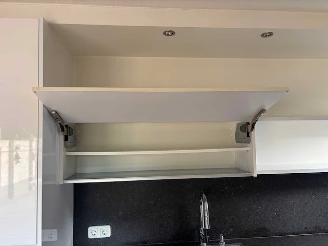 Keuken met atag apparatuur - afbeelding 33 van  36
