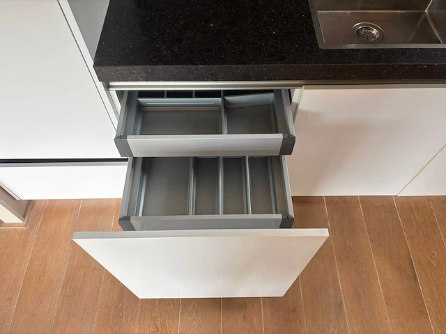 Keuken met atag apparatuur - afbeelding 35 van  36