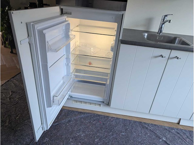 Keuken met atag apparatuur - afbeelding 3 van  20