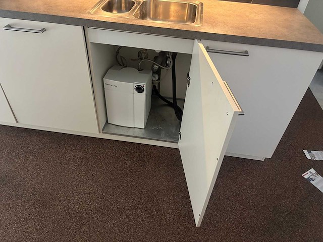 Keuken met atag apparatuur - afbeelding 6 van  22