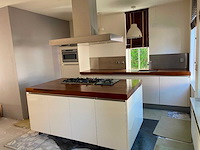 Keuken met atag / bosch apparatuur - afbeelding 1 van  30