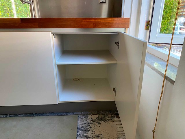 Keuken met atag / bosch apparatuur - afbeelding 24 van  30