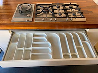 Keuken met atag / bosch apparatuur - afbeelding 28 van  30