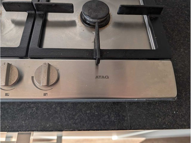 Keuken met atag / bosch apparatuur - afbeelding 2 van  28