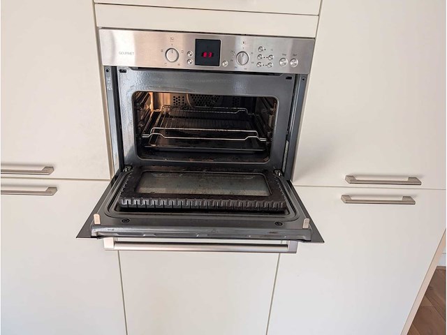 Keuken met atag / bosch apparatuur - afbeelding 17 van  28