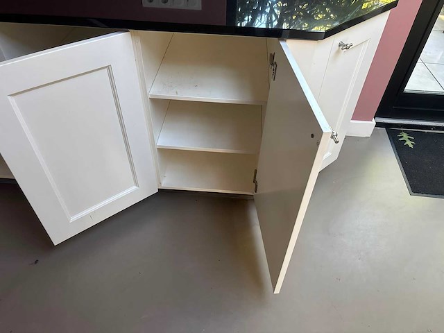 Keuken met atag / miele apparatuur - afbeelding 16 van  35