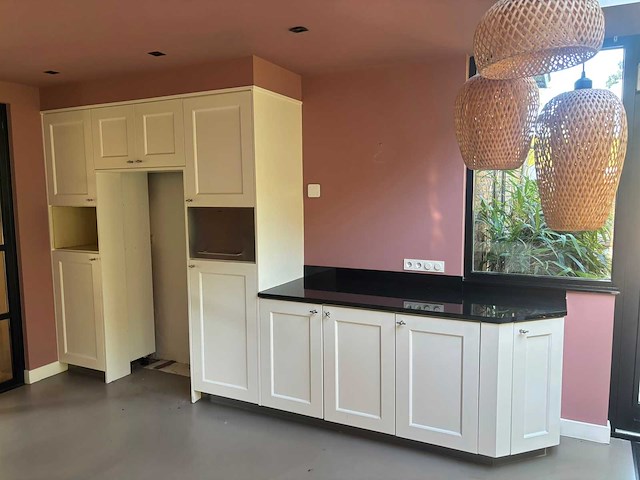 Keuken met atag / miele apparatuur - afbeelding 12 van  35