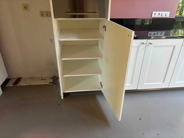 Keuken met atag / miele apparatuur - afbeelding 27 van  35