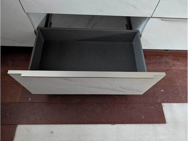 Keuken met atag / miele apparatuur - afbeelding 10 van  39