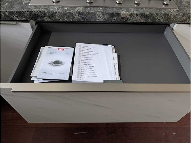 Keuken met atag / miele apparatuur - afbeelding 11 van  39