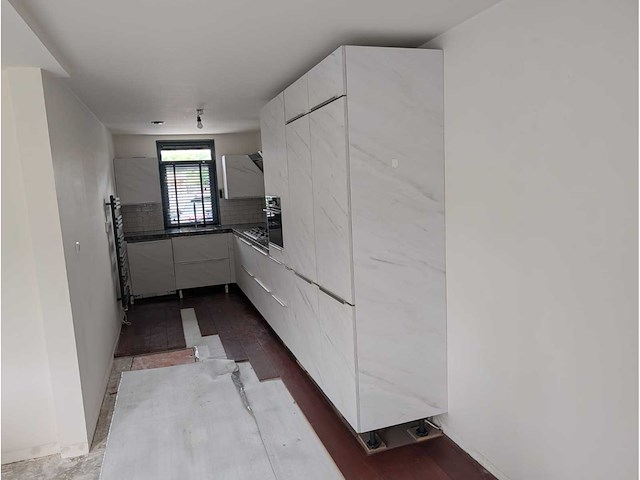 Keuken met atag / miele apparatuur - afbeelding 1 van  39