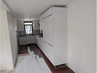 Keuken met atag / miele apparatuur - afbeelding 1 van  39