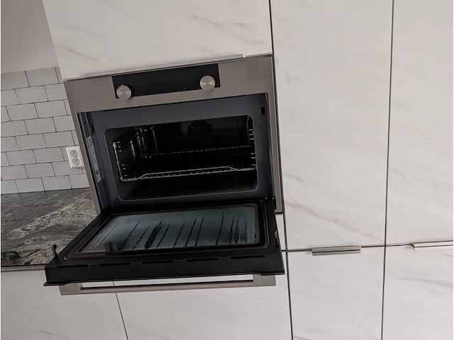 Keuken met atag / miele apparatuur - afbeelding 15 van  39
