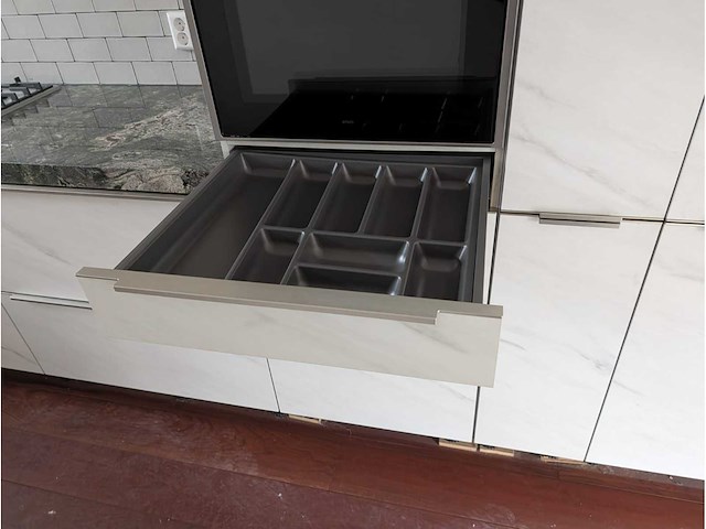 Keuken met atag / miele apparatuur - afbeelding 17 van  39