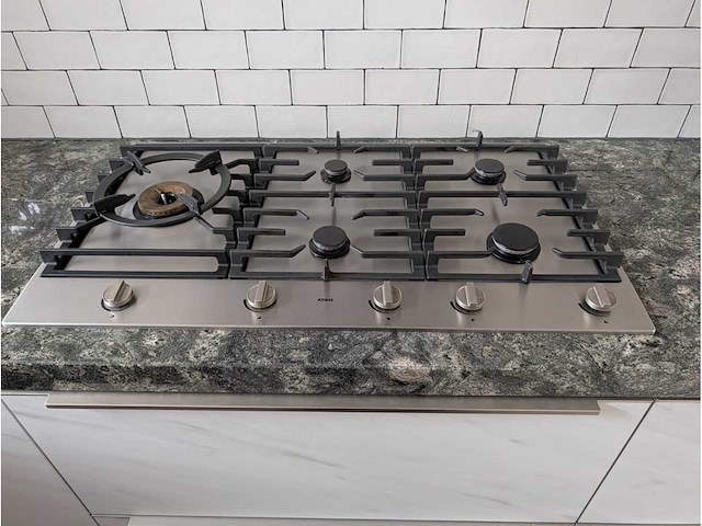 Keuken met atag / miele apparatuur - afbeelding 19 van  39