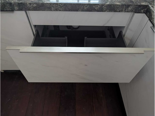 Keuken met atag / miele apparatuur - afbeelding 26 van  39
