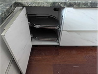 Keuken met atag / miele apparatuur - afbeelding 27 van  39