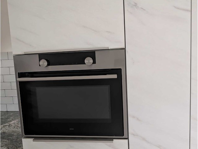 Keuken met atag / miele apparatuur - afbeelding 38 van  39