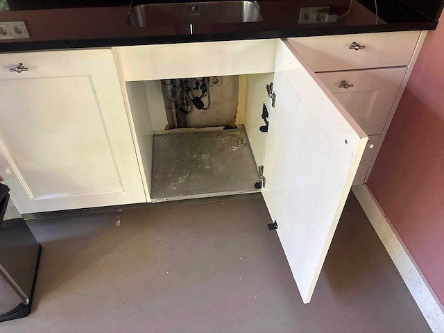 Keuken met atag / miele apparatuur - afbeelding 8 van  35