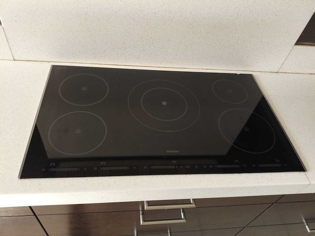 Keuken met atag / siemens apparatuur - afbeelding 34 van  38