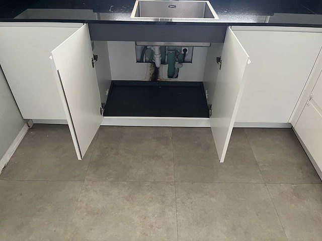 Keuken met bauknecht apparatuur - afbeelding 20 van  21