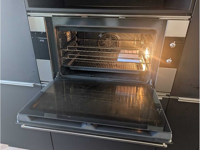 Keuken met bauknecht apparatuur - afbeelding 10 van  19