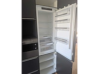 Keuken met bauknecht apparatuur - afbeelding 16 van  19