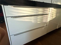 Keuken met bauknecht apparatuur - afbeelding 8 van  53