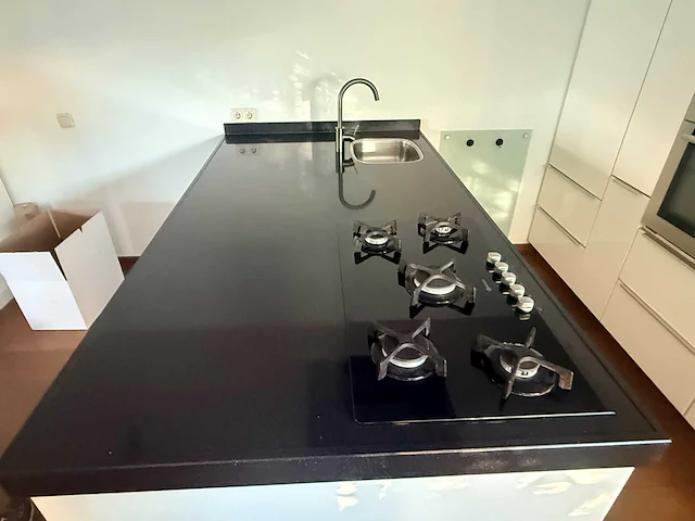 Keuken met bauknecht apparatuur - afbeelding 13 van  53