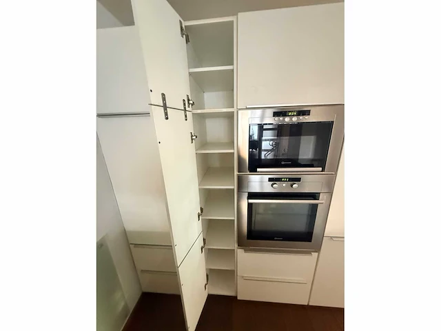 Keuken met bauknecht apparatuur - afbeelding 46 van  53