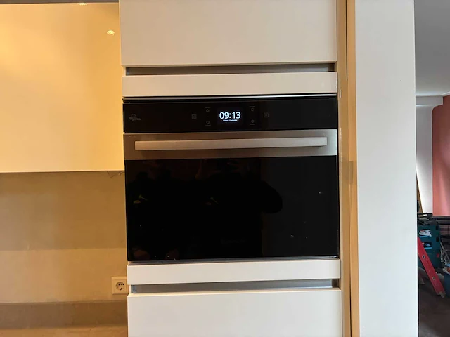 Keuken met bauknecht apparatuur - afbeelding 14 van  19