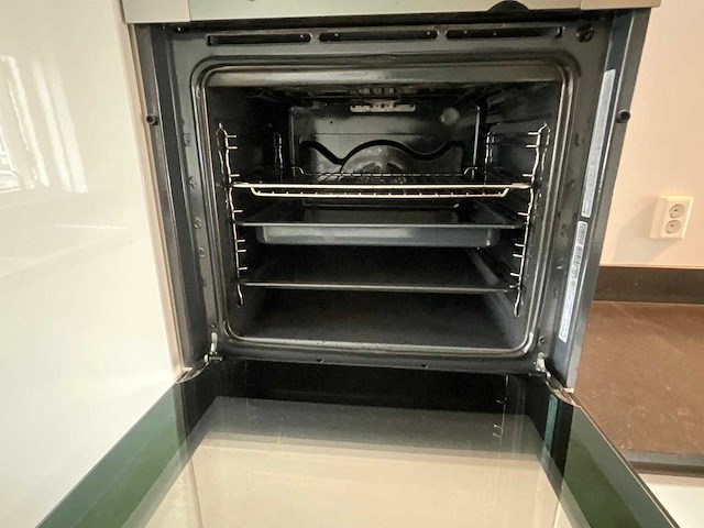 Keuken met bauknecht apparatuur - afbeelding 5 van  22