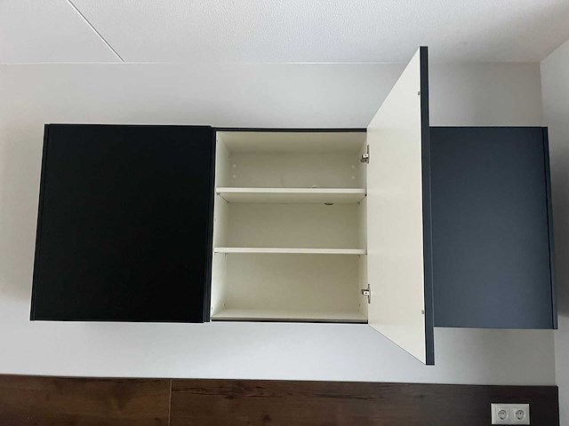 Keuken met bauknecht apparatuur - afbeelding 5 van  24