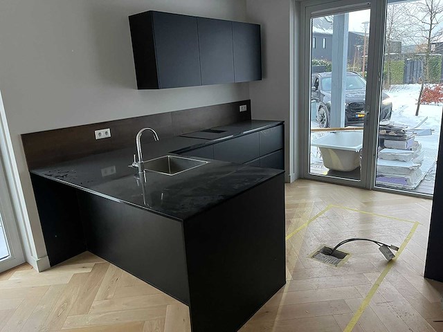 Keuken met bauknecht apparatuur - afbeelding 12 van  24