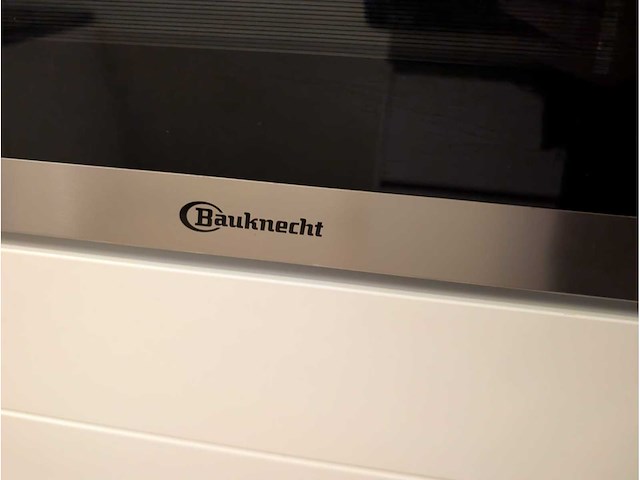 Keuken met bauknecht apparatuur - afbeelding 16 van  32